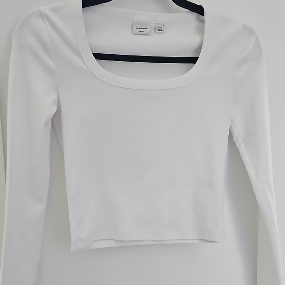 Sunday Best White Fitted Crop Top Size 2XS - Picture 3 of 6